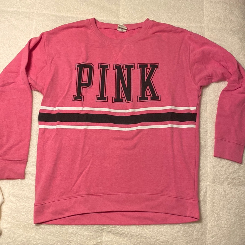 Oversized crew. Size XS.